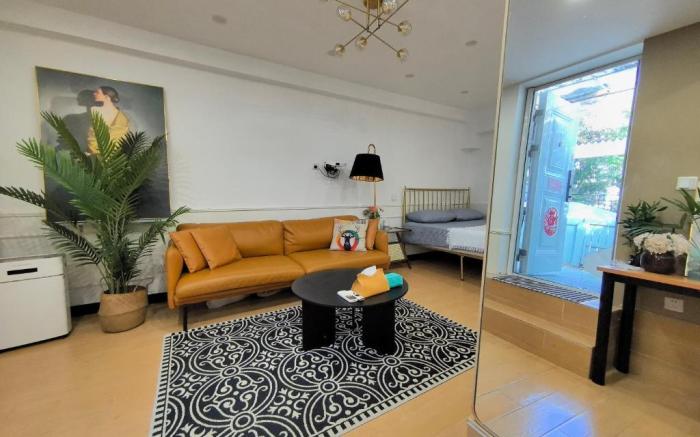 Shanghai Hills & Zinn Changle Road Homestay