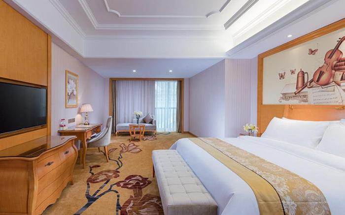 Vienna International Hotel Guangxi Liuzhou Wuxing Pedestrian Street