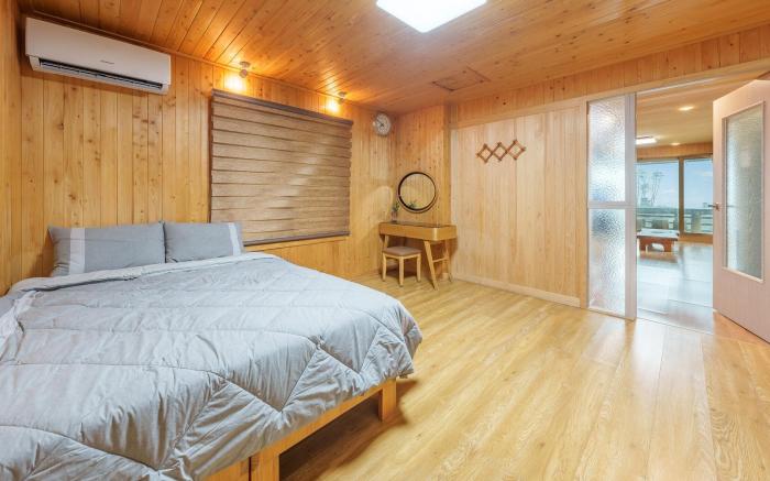 Gyeongju Happy Dream Ocean View Pension