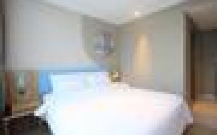 Home Inn Neo Changzhou Dinosaur Park Global Harbor Metro Station