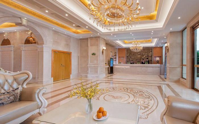 Vienna Hotel Wuhan Wangjiawan Qili Temple Metro Station