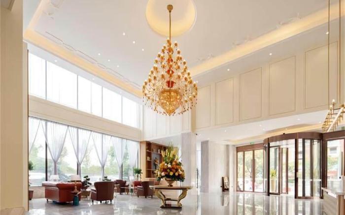 Vienna International Hotel Zhijiang Sports Center Branch