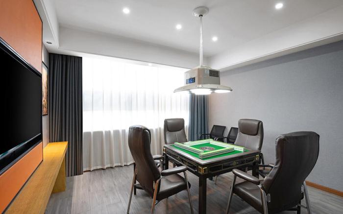 Vienna Hotel Wuhan Huabohui