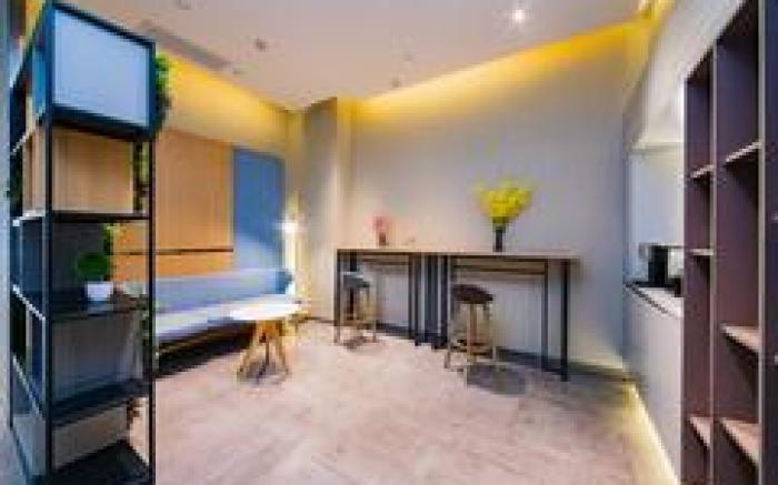 Home Inn Neo Changsha Hongxing Desiqin