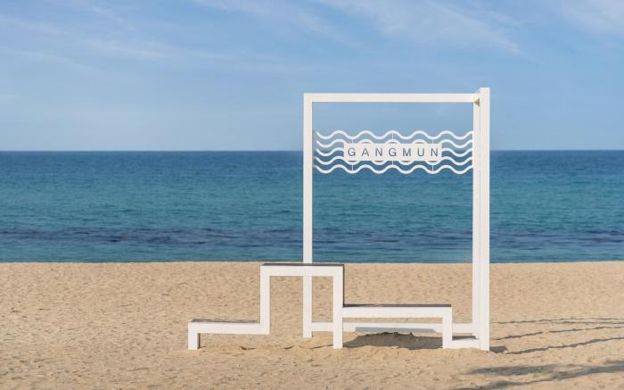 Gangneung Jin Stay