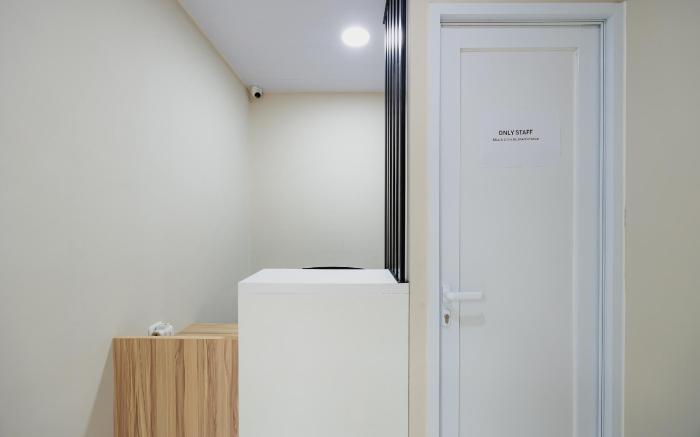 Urbanview Petukangan Mansion Jakarta