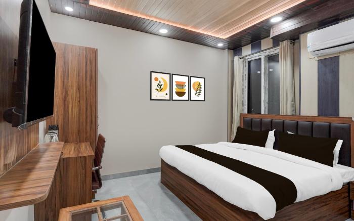 Hotel O THE GOMTI GLITZ