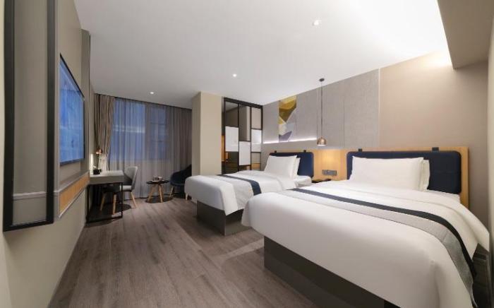 Home Inn Style Wuhan Panhai CBD