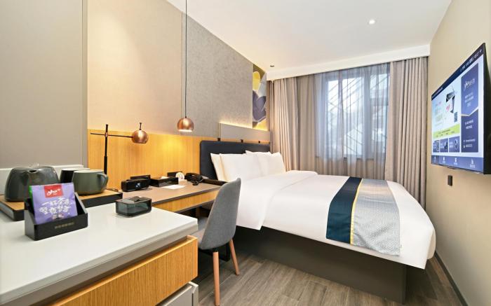 Home Inn Style Linfen Xiangfen Landscape Bridge Longshan Road County Government