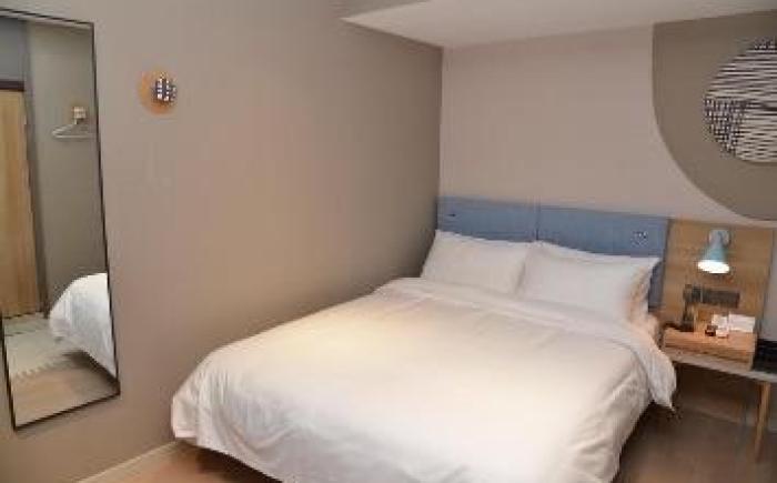 Home Inn Neo Langfang North China Institute of Aerospace Engineering Railway Station