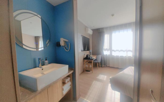 Home Inn Neo Tianjin Xiaobailou Metro Station Hisense Plaza