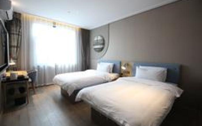 Home Inn Neo Luoyang Yingtianmen Luoyi Ancient City