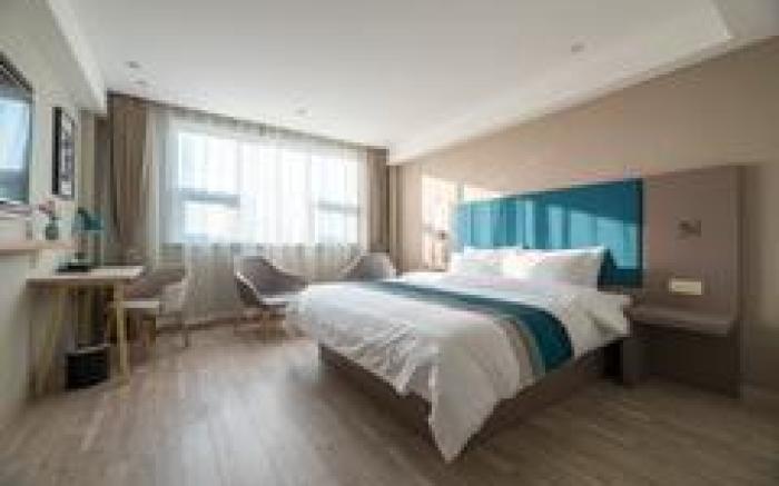Home Inn Style Wuxi Anzhen High-speed Railway East Station RT-Mart