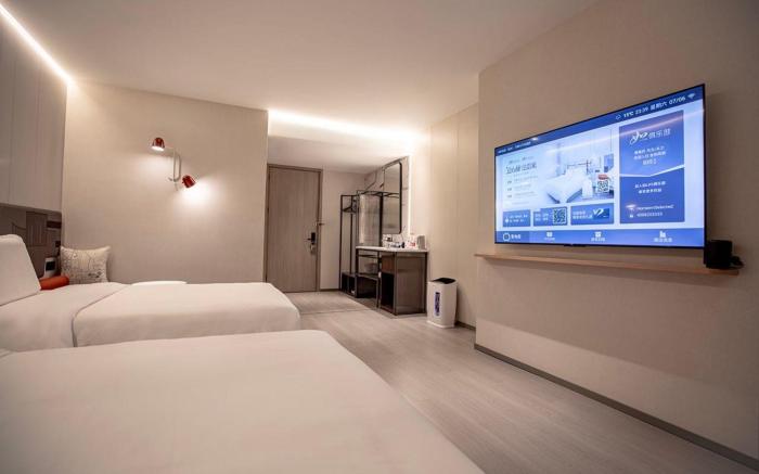 Home Inn Style Urumqi Railway Station