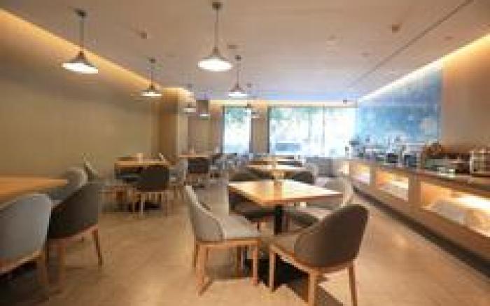 Home Inn Neo Harbin Hanshui Road Convention Center Metro Station
