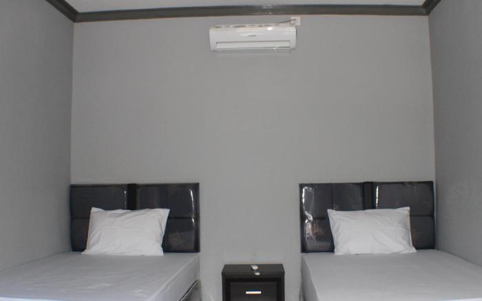 Tri Putri Home Stay