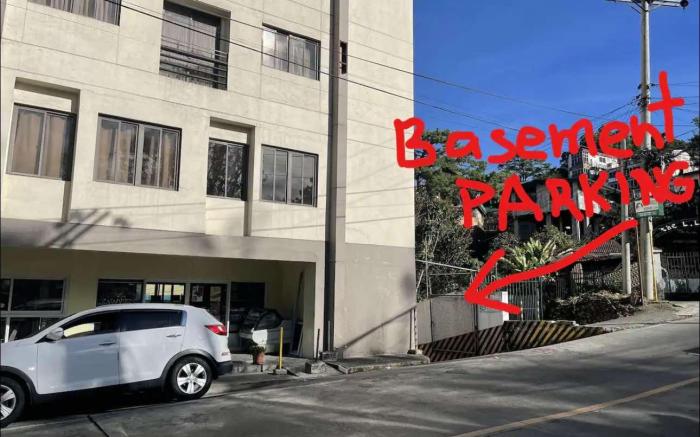 Condo 2Bedroom near Session with Free Own Parking