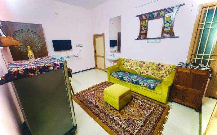 Cozy Nest 2BHK