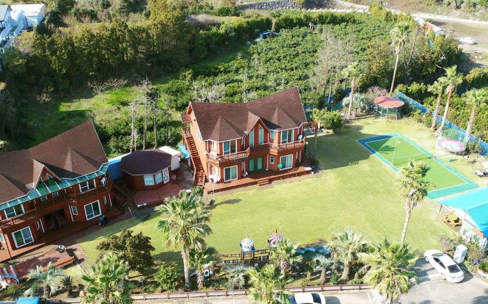 Jeju Parkvillade Pension