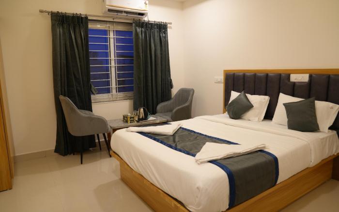 Hotel Vamshi Elite