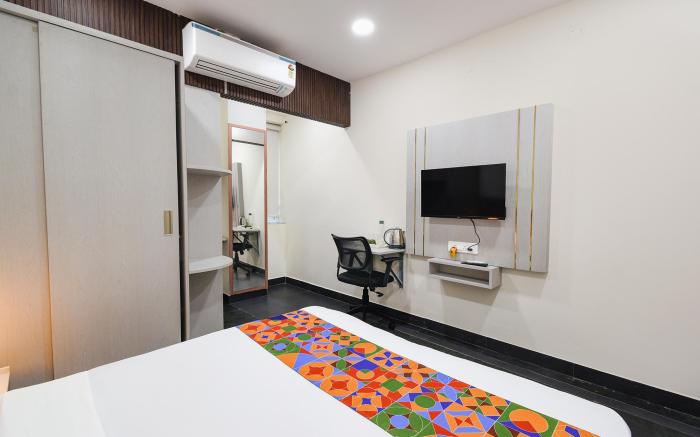 FabHotel Yendluri's Abode