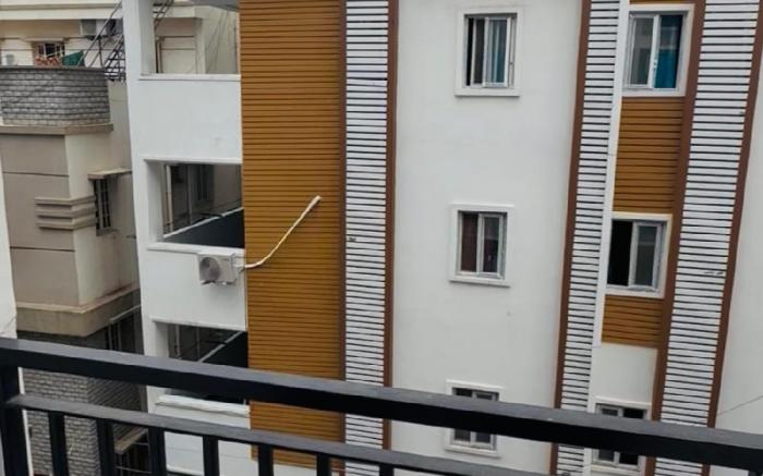 LOFT Balcony Stays