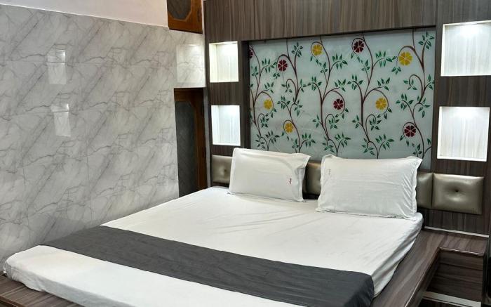 Royal Home Stay