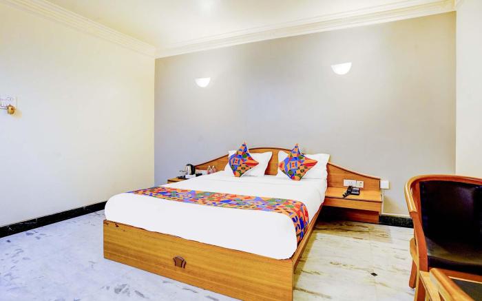 FabHotel Ratna Regency