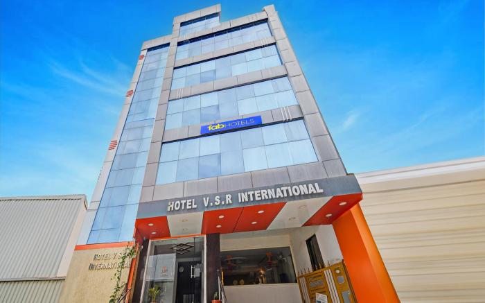 FabHotel VSR International