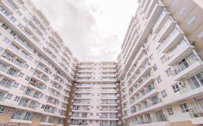 Industrial Look 2BR at Gateway Pasteur By Travelio