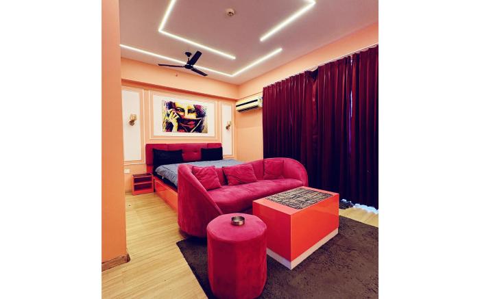 DLF Luxe Studio |Gomti Nagar