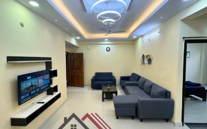 Elite 4BHK Apartment in Tolichowki (by SH)