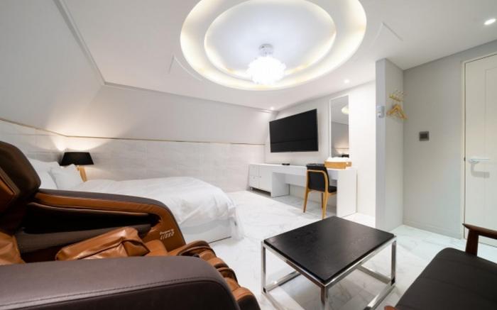 Suyu Yuria Hotel