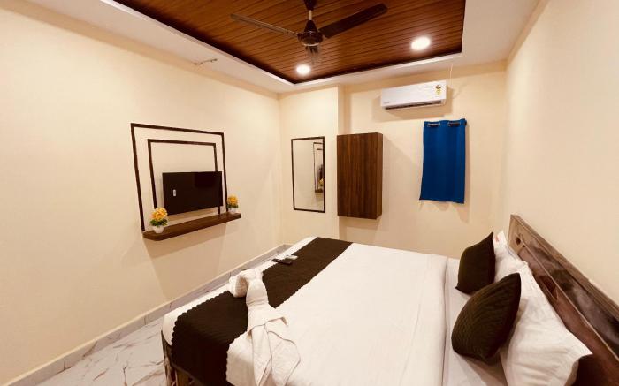Hotel BR Palace - Airport Zone Shamashabad