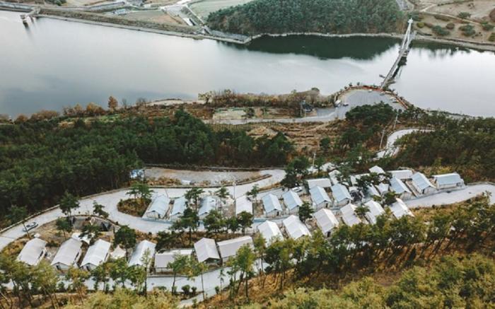 Jirisan Lake Resort