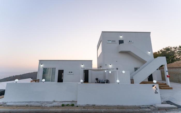 Diaro Pool Villa