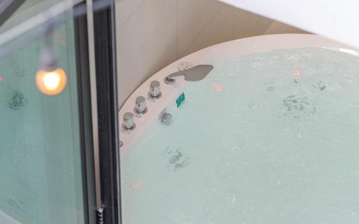 The Sea Shore Pool Villa