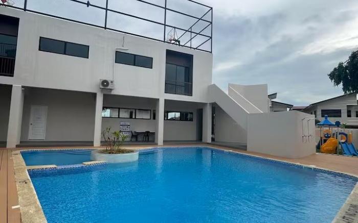 Chic Condo with Pool and Gym Access