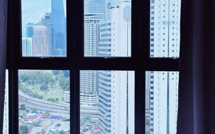 Majestic suites klcc By Falmas