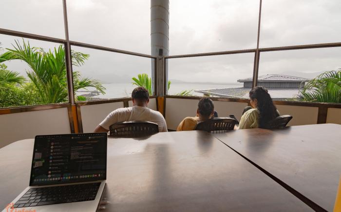 Waterfront Villa By Bigfoot Stay