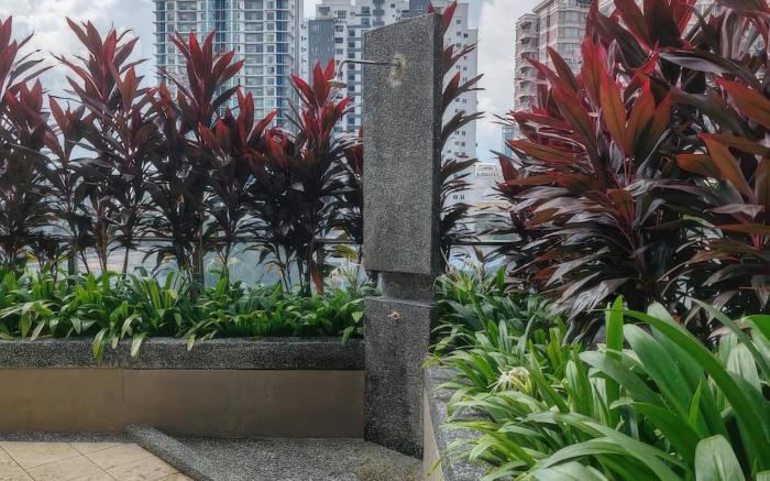 Swiss Garden Residences by Emily