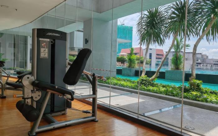 Swiss Garden Residences by Emily