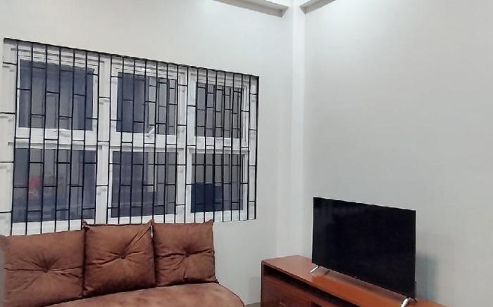 TOKAI HOUSE B : Near SM City Legazpi