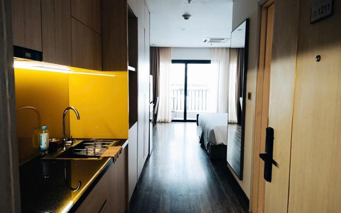 Wyndham Golden Bay | Furniture | Kitchen | Netflix