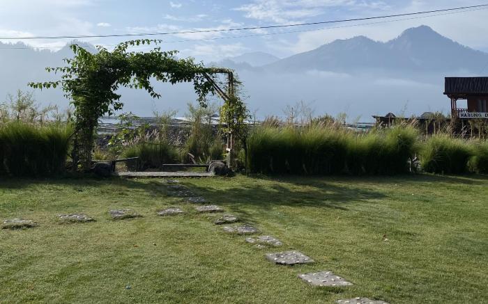 The Blongaya Kintamani Lake View