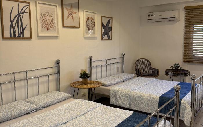 Harold’s Mansion room 211