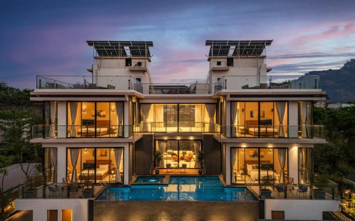 SaffronStays Panorama Infinity Pool, Rooftop Views