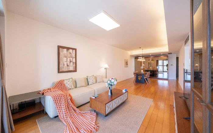 Tyms Elegant 2 Bedroom Apartment Yongxin Century