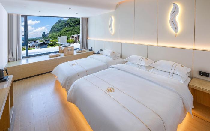 Yangshuo Mountain Snow View Hotel