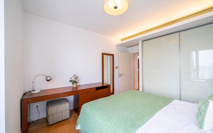Tyms Spacious 2BR Apartment Xujiahui Center
